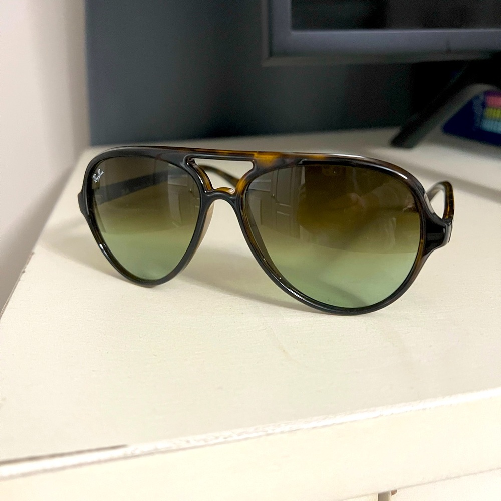 Sunglasses-Ray-Ban RB4125 Cats 5000 Aviator